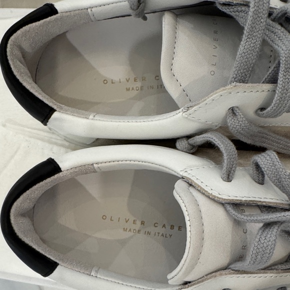Oliver Cabell White Sneakers with Gray Accents